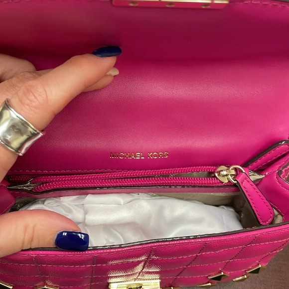 Michael Kors Wild Berry SoHo small studded quilted purse - Picture 4 of 6